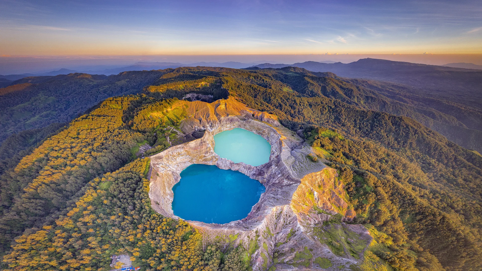 火浪岩层，火焰谷州立公园，内华达州，美国